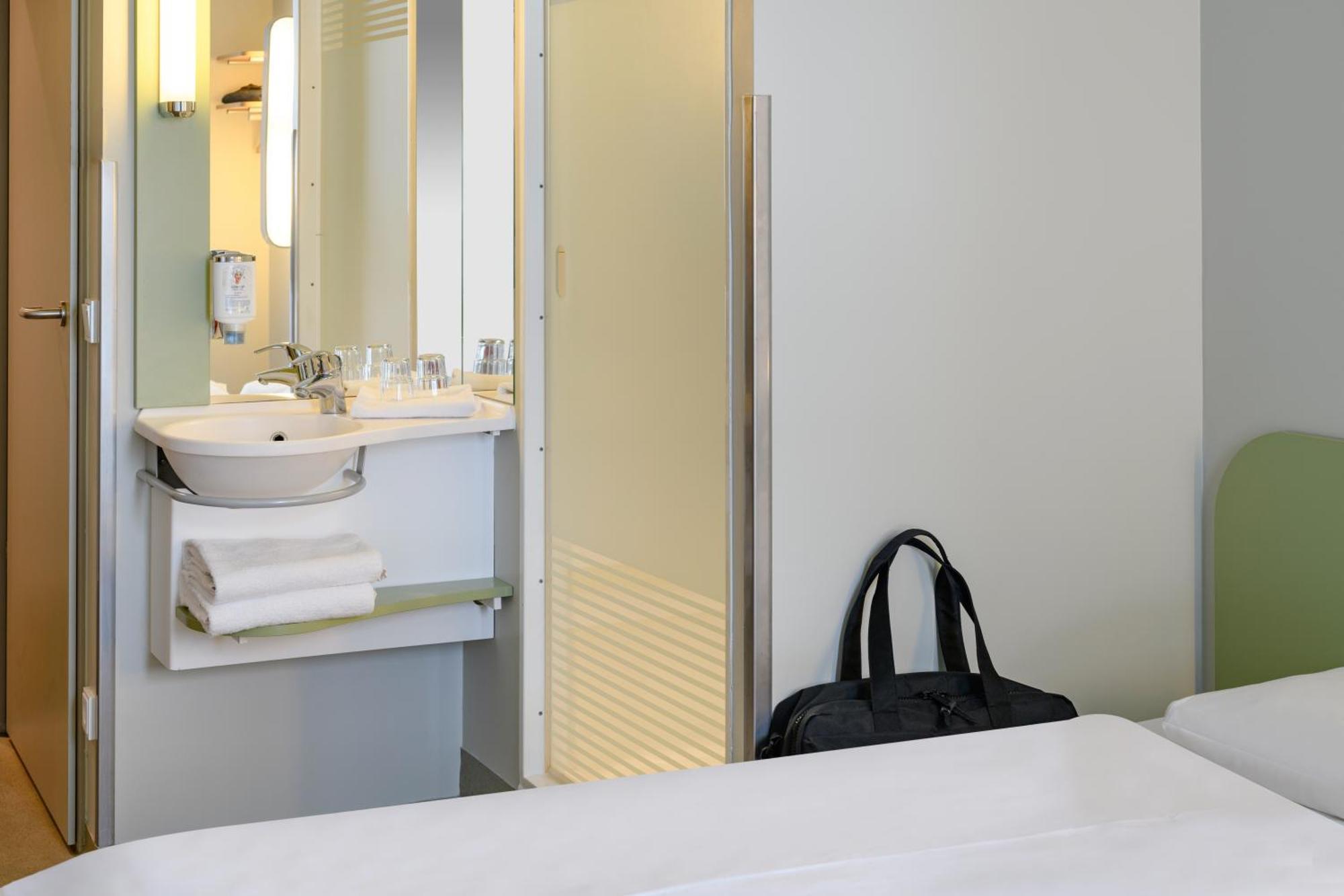 Ibis Budget Luebeck City Sued Экстерьер фото