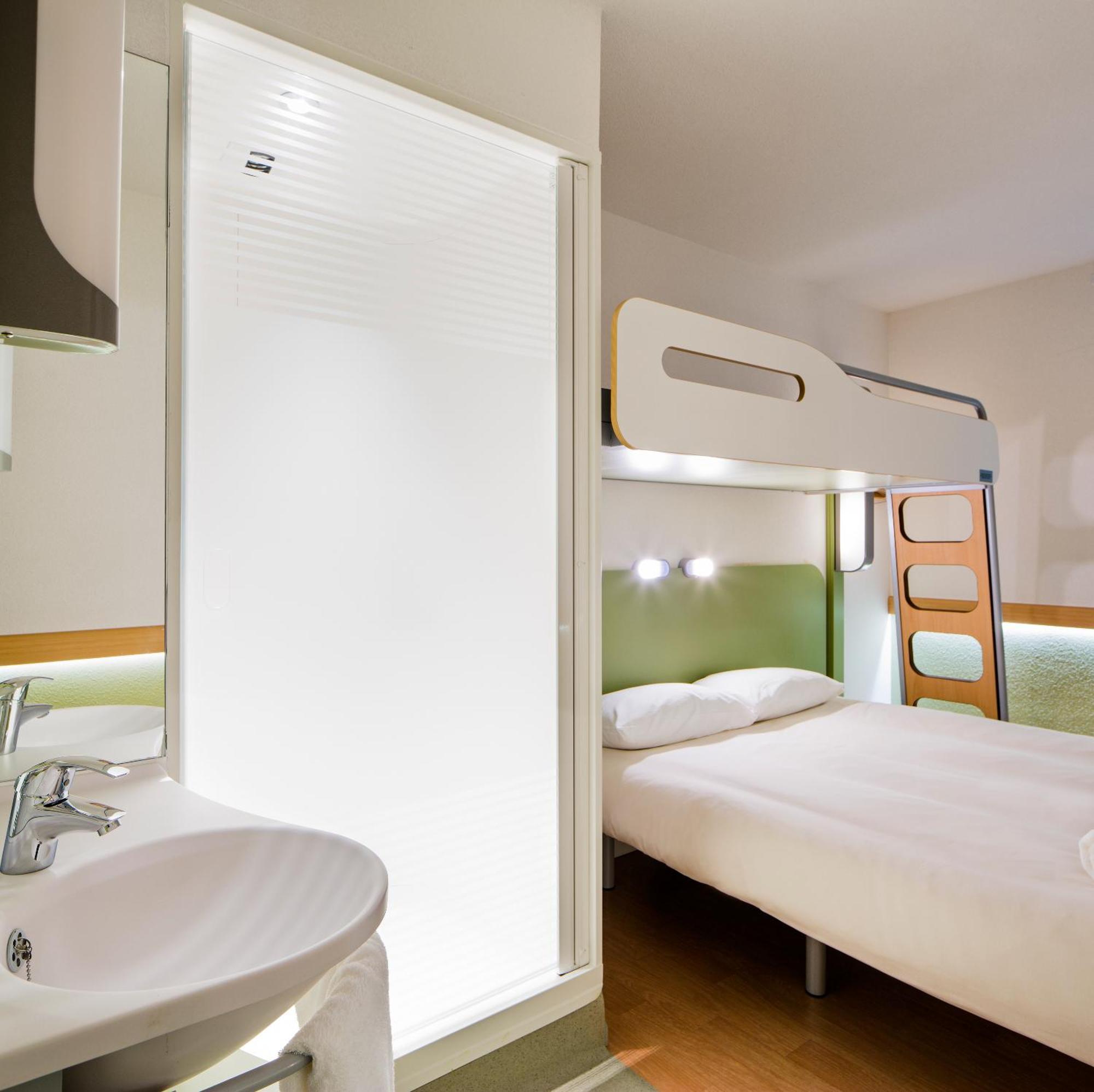 Ibis Budget Luebeck City Sued Экстерьер фото
